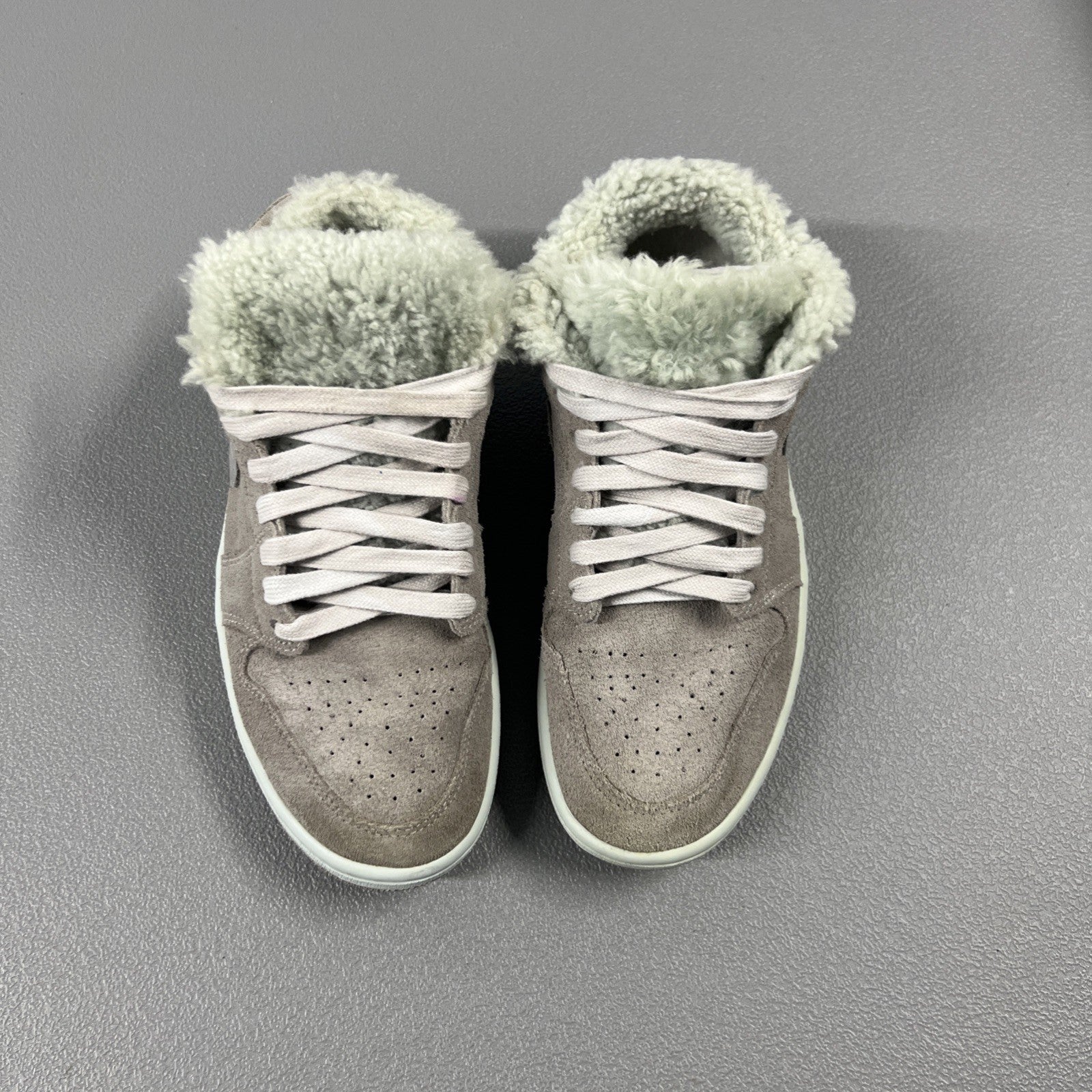 Size 8 - Jordan Wmns Air Jordan 1 Low SE 'Sherpa Fleece'