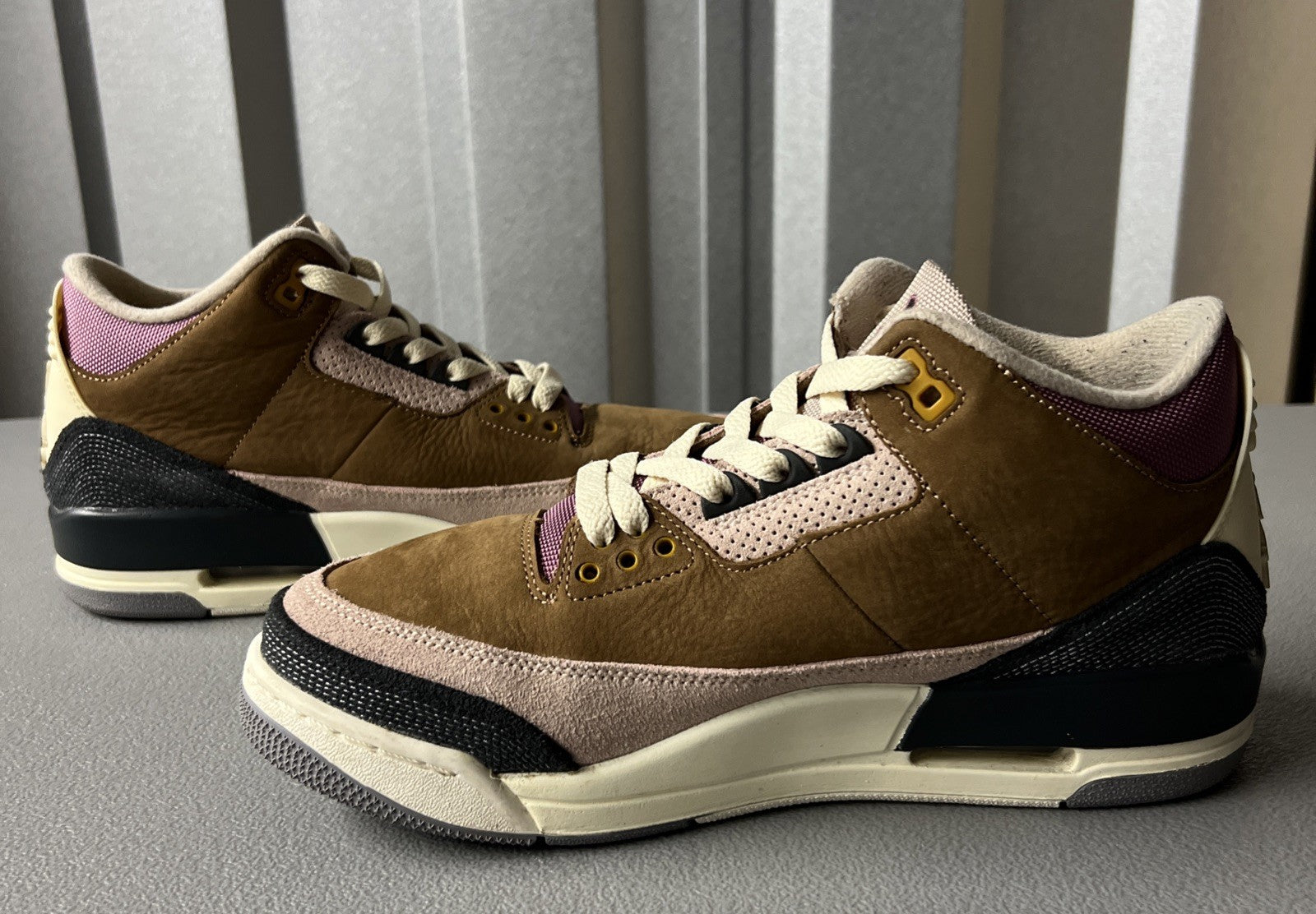 Size 8.5 Men’s or 10 Wmns- Jordan 3 Retro ‘Winterized Archaeo Brown’