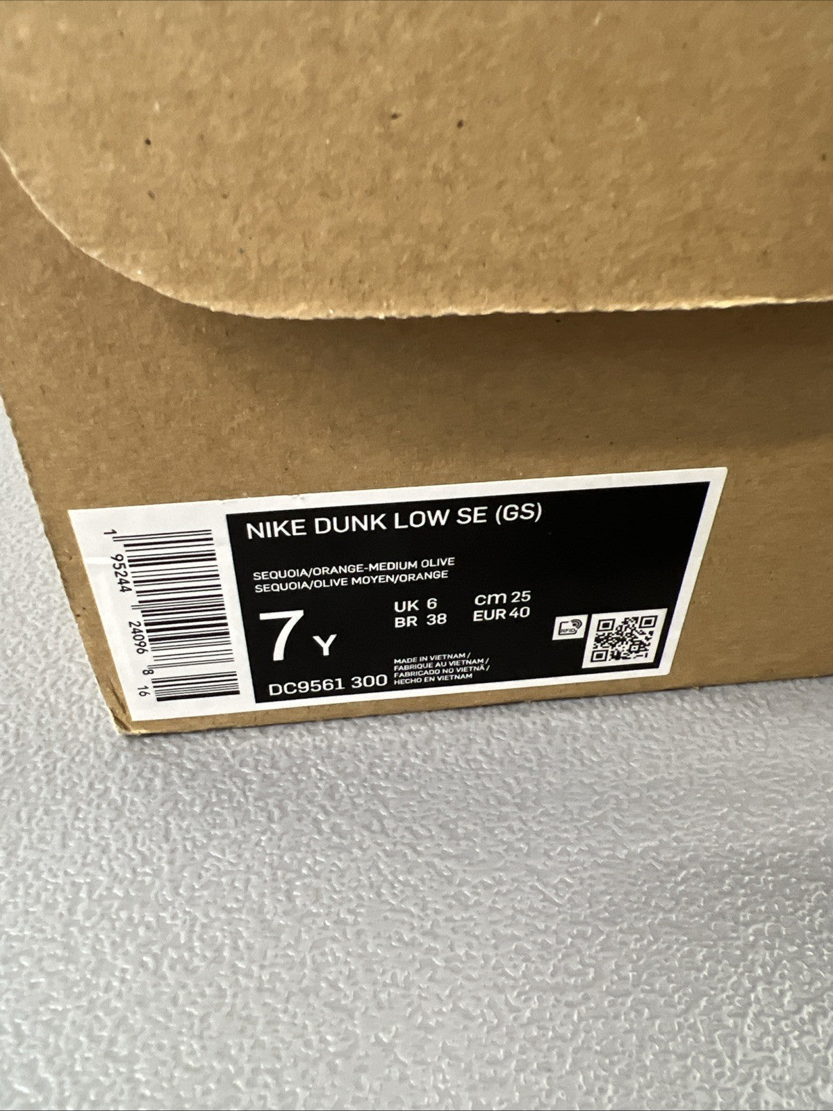 Size 7Y or 8.5 Wmns- Nike Dunk Low ‘Toasty Sequoia’