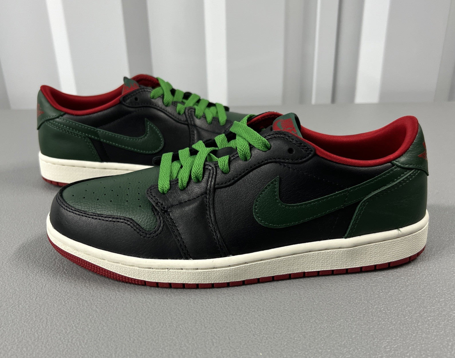Size 10 - Air Jordan 1 Retro OG Low Wmns ‘Black Gorge Green’