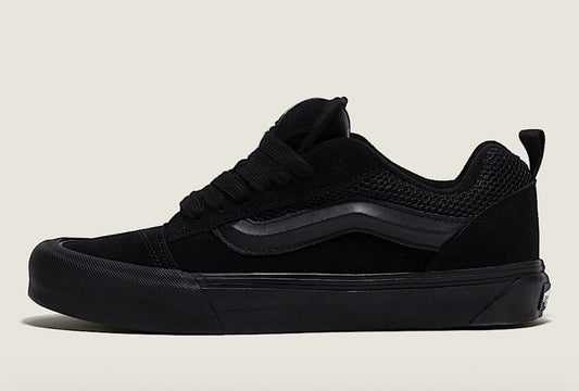 Size 7.5 Men’s / 9 Wmns - Vans Knu Skool Suede Black Shoe