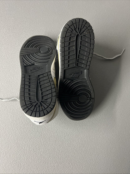 Size 5.5Y or 7 Wmns- Air Jordan 1 GS 'Black Silver’ 327048 102