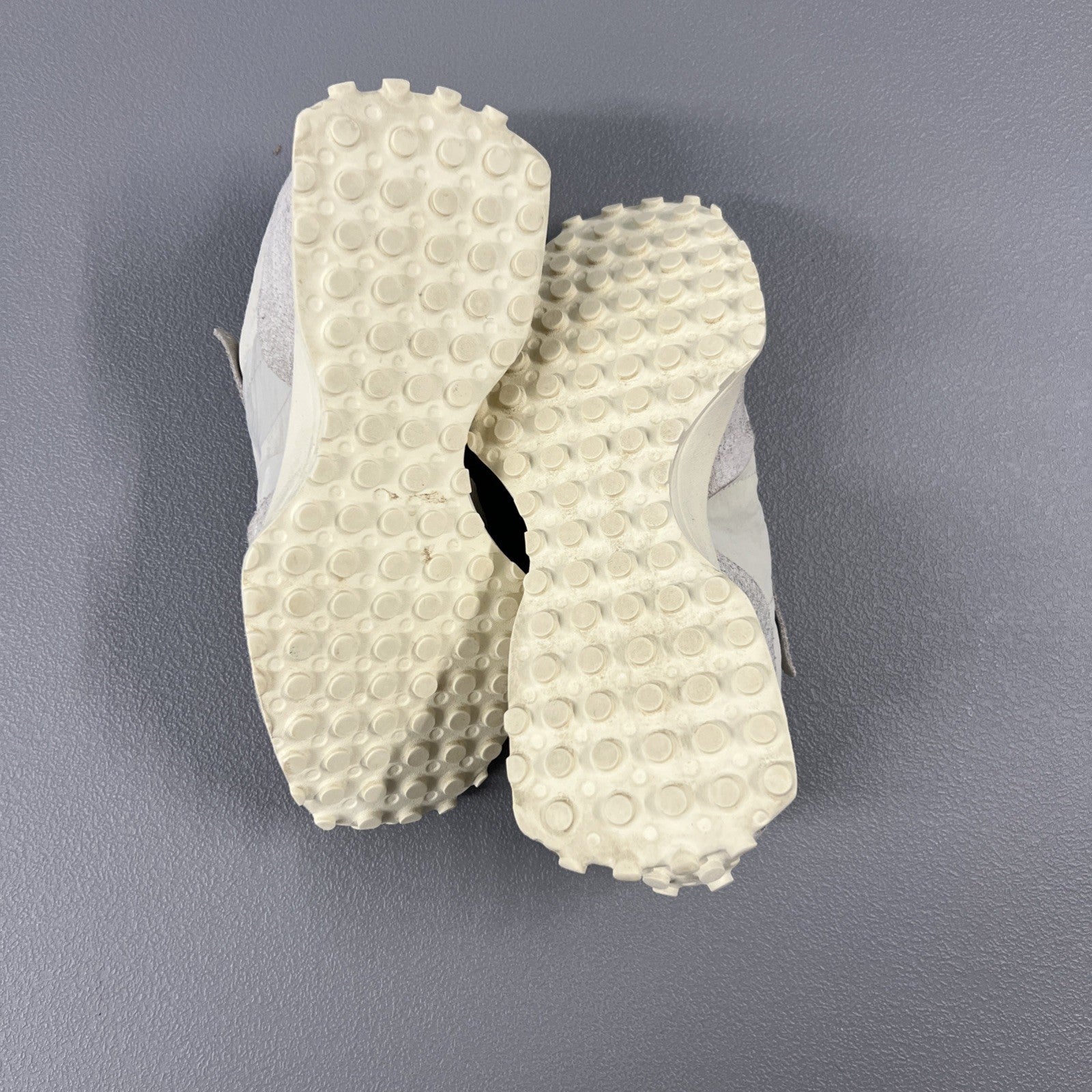Size 8 - New Balance 327 (Sample) Cream White