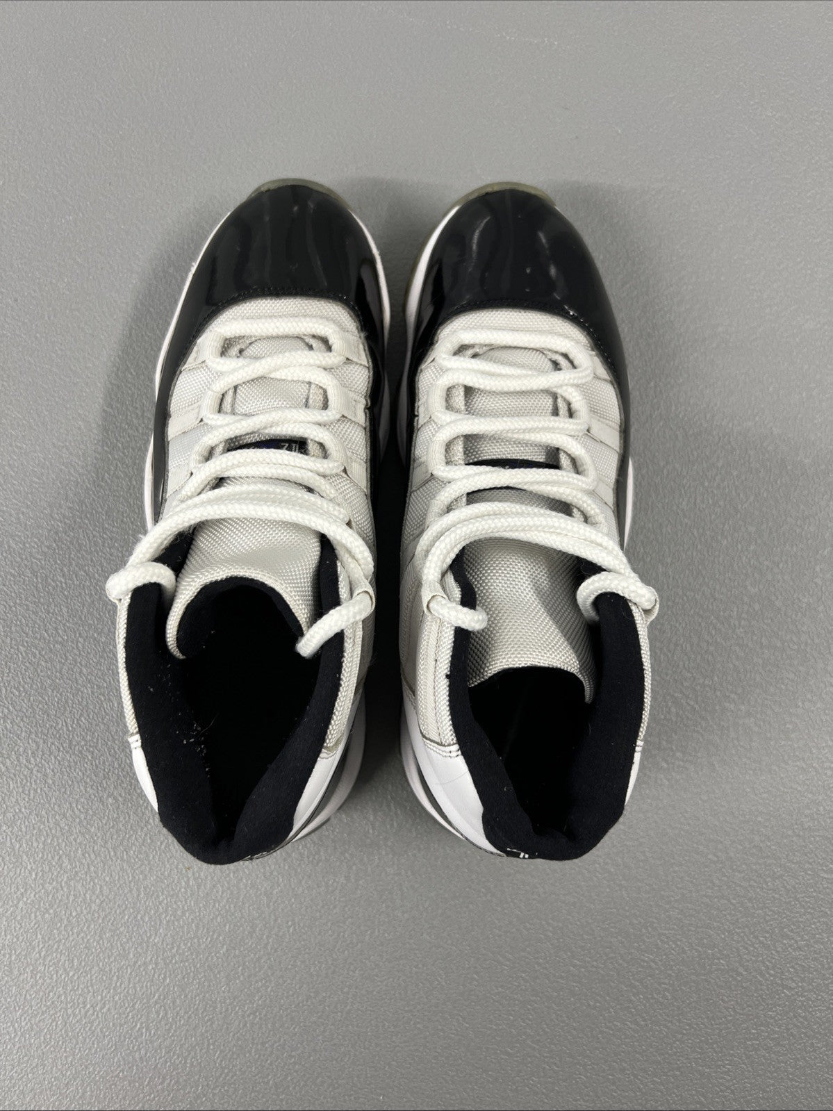 Size 8.5 - Air Jordan 11 Retro 'Concord' 2018 Men’s