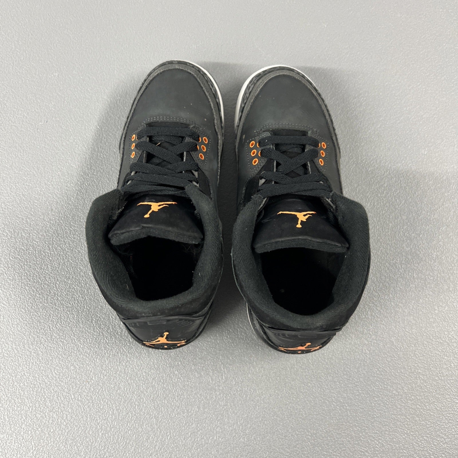 Size 5.5Y-Air Jordan 3 Retro GS 'Fear' 2023’