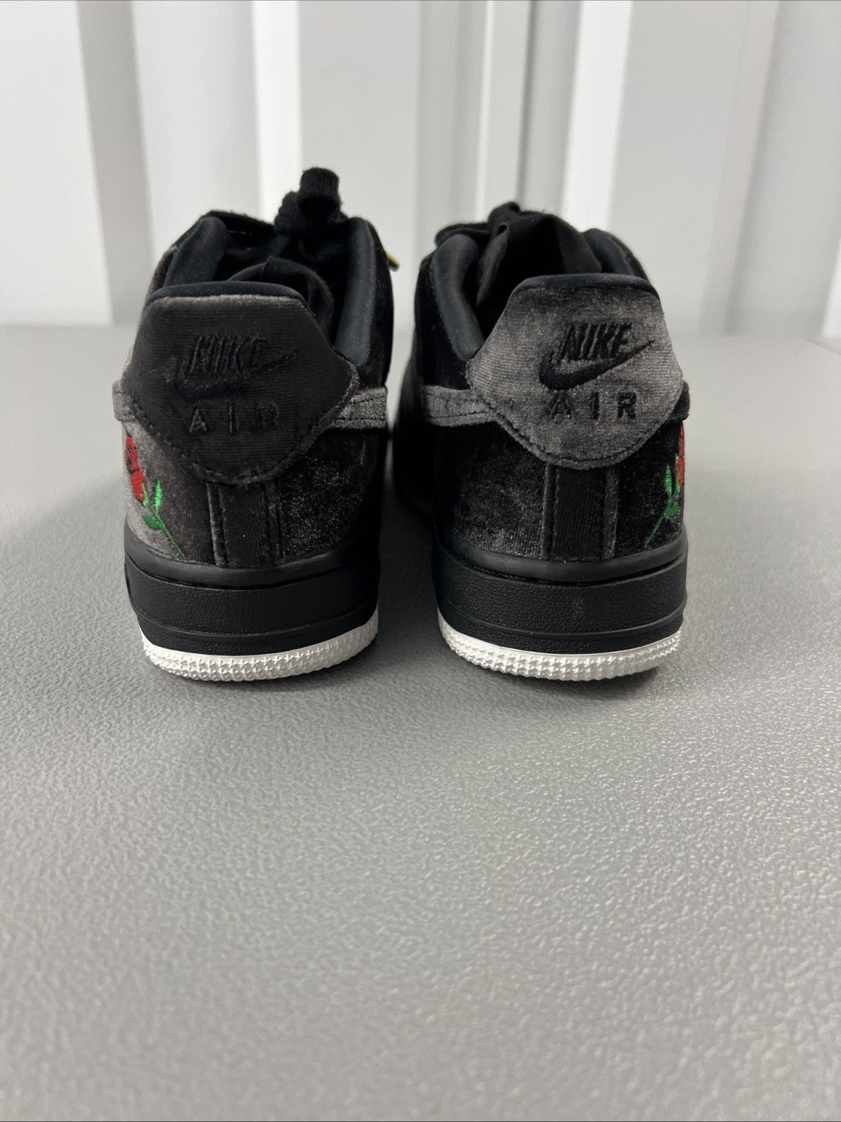 Size 5.5 Mens Or 7 Wmns - Nike Air Force 1 07 ‘Velvet Rose’ 🌹