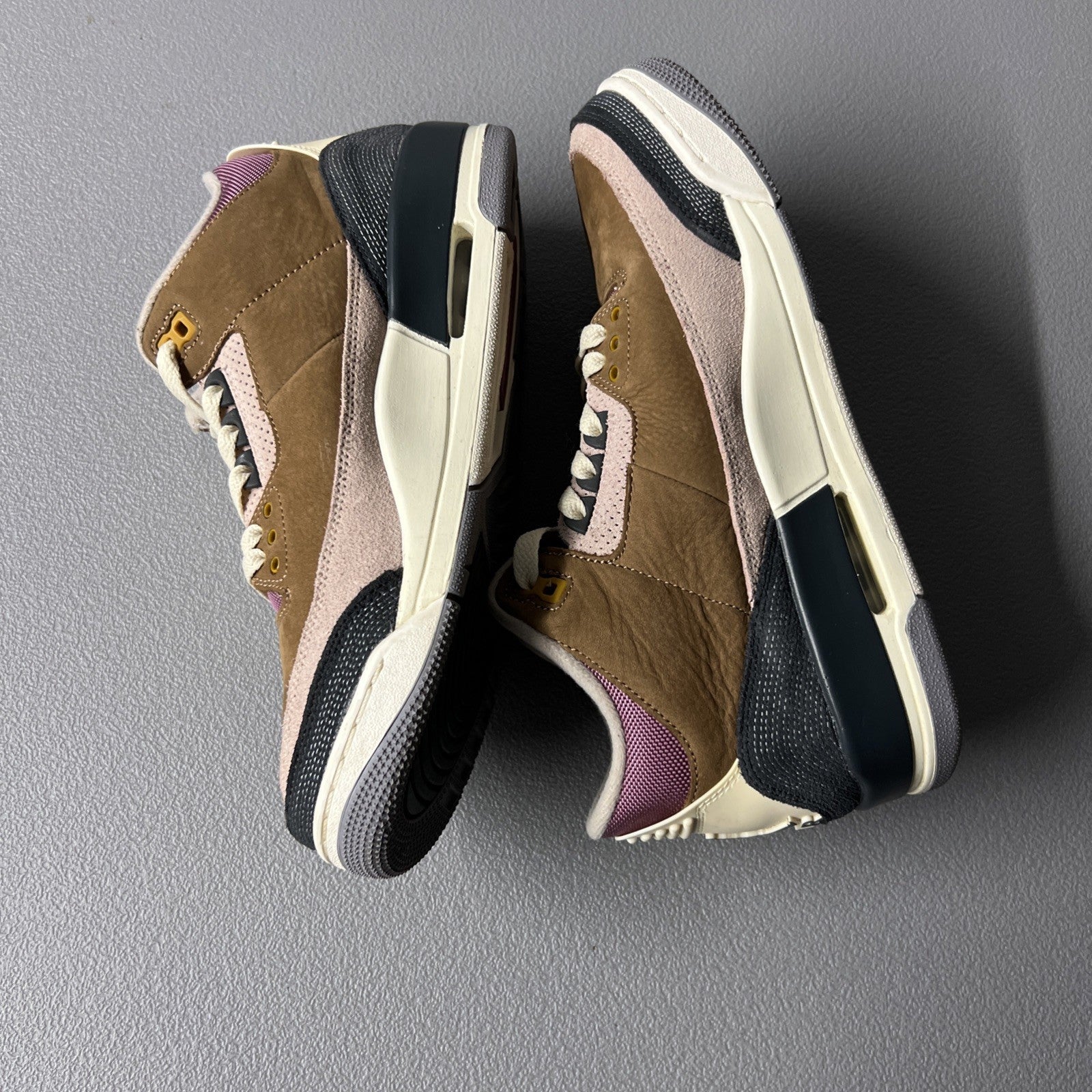 Size 8.5 Men’s or 10 Wmns- Jordan 3 Retro ‘Winterized Archaeo Brown’