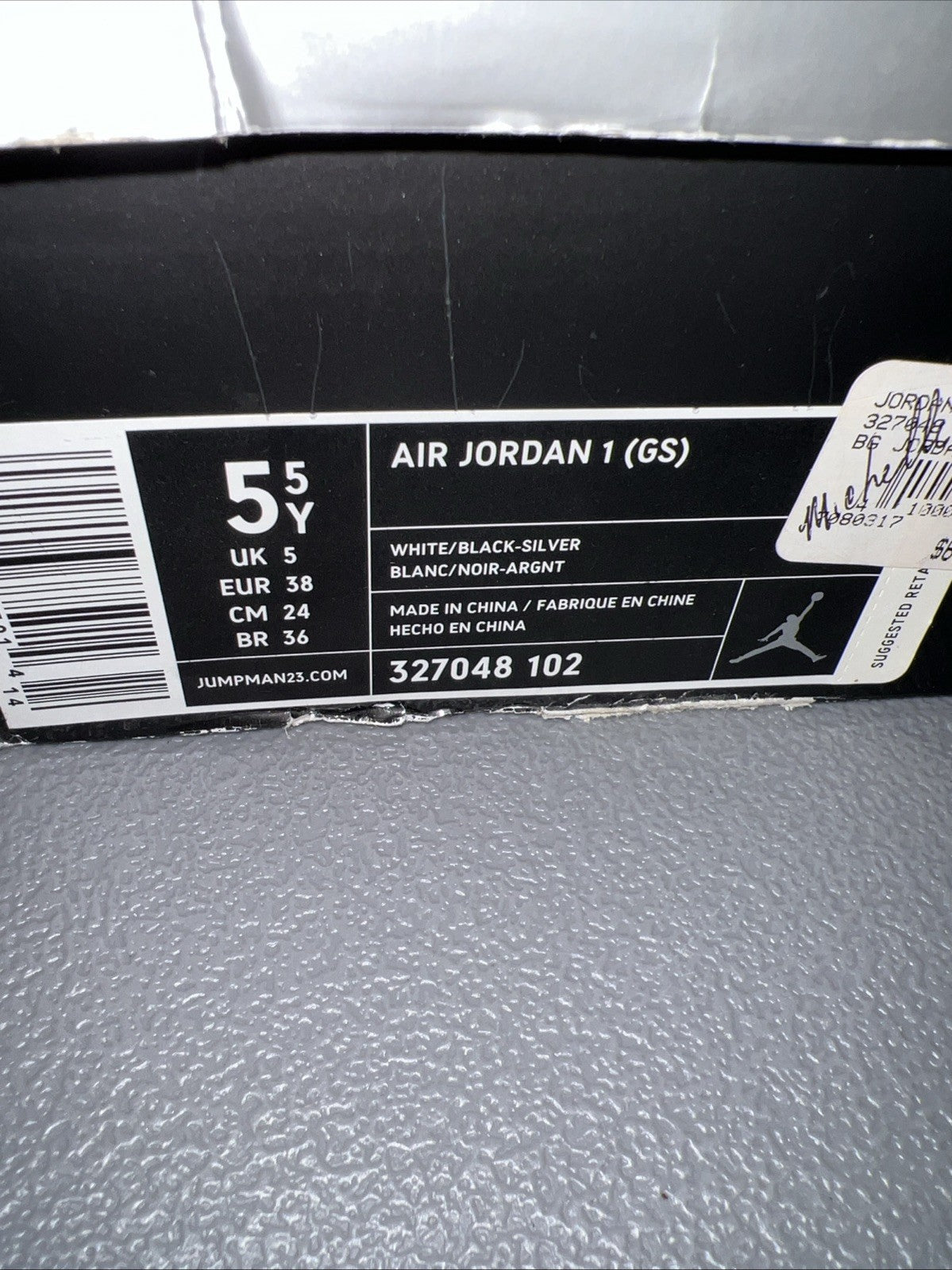 Size 5.5Y or 7 Wmns- Air Jordan 1 GS 'Black Silver’ 327048 102