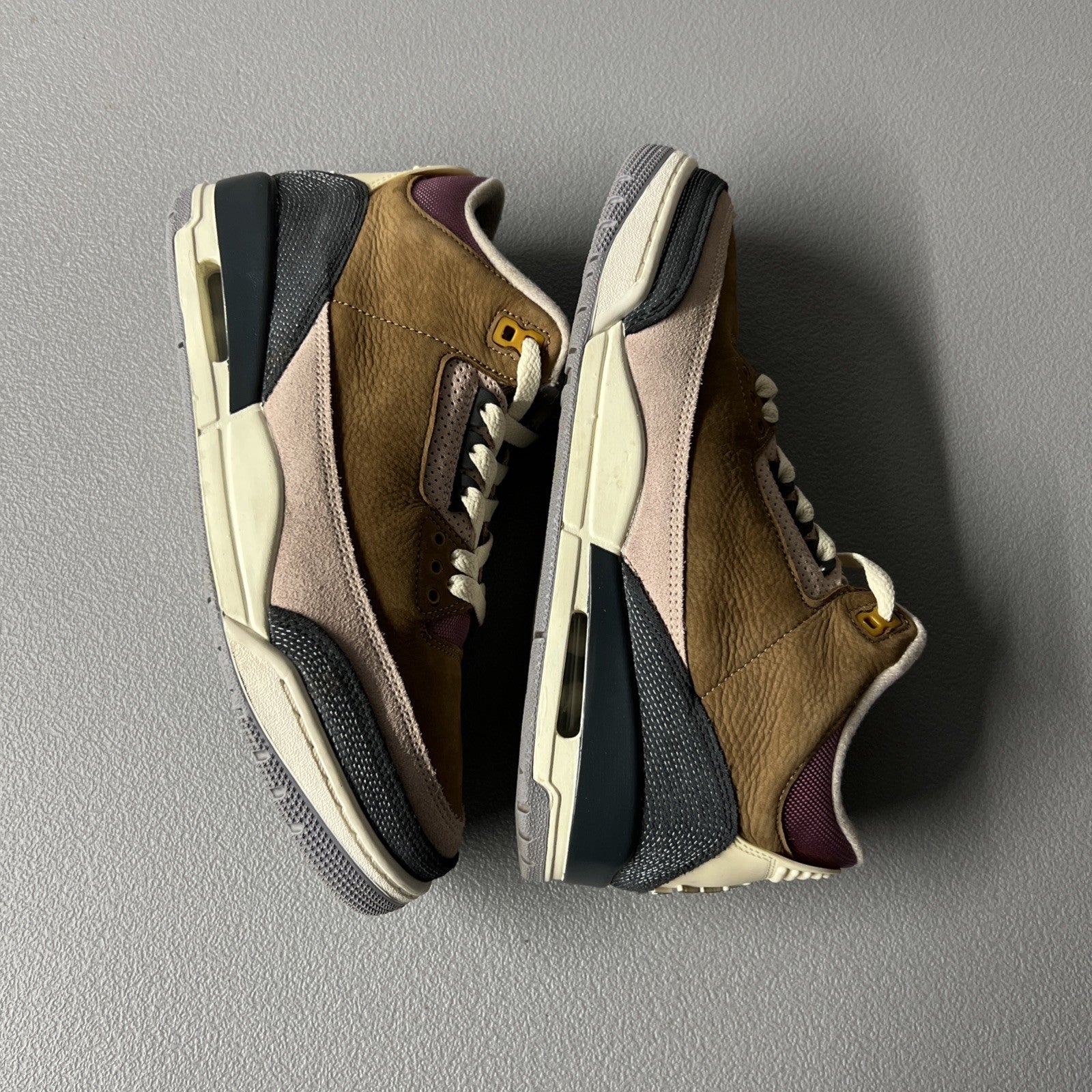 Size 8.5 Men’s or 10 Wmns- Jordan 3 Retro ‘Winterized Archaeo Brown’