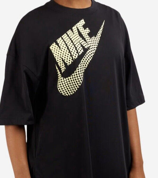 Women’s Nike Graphic Dance Tee- Size Medium