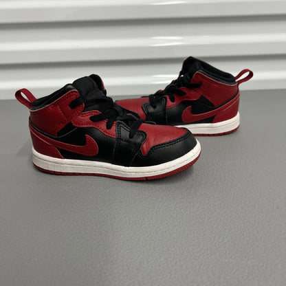 Size 9C- Air Jordan 1 Mid ‘Banned’ 2020 (Toddler)
