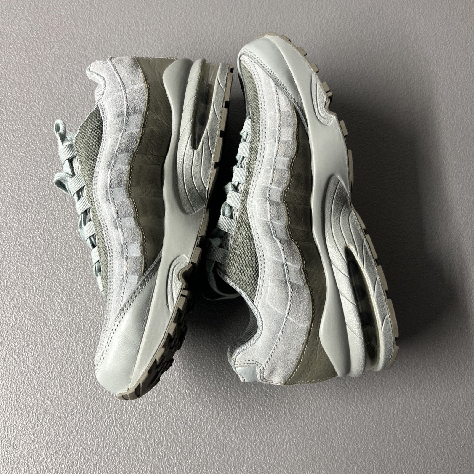 Size 6.5Y or 8 Wmns- Nike Air Max 95 SE GS 'Sepia Stone’