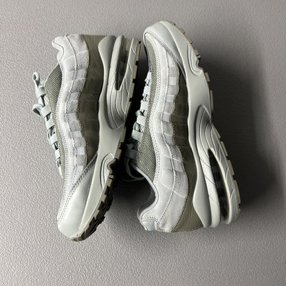 Size 6.5Y or 8 Wmns- Nike Air Max 95 SE GS 'Sepia Stone’