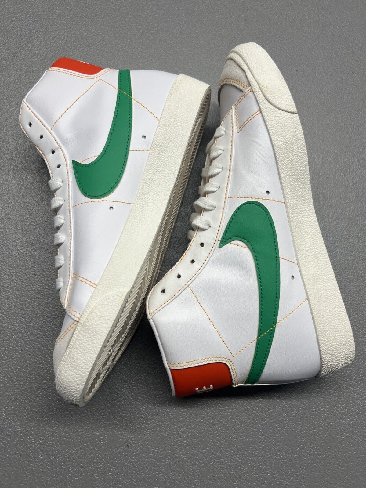 Size 10 Nike Blazer Mid 77 Raygun ( Men’s)