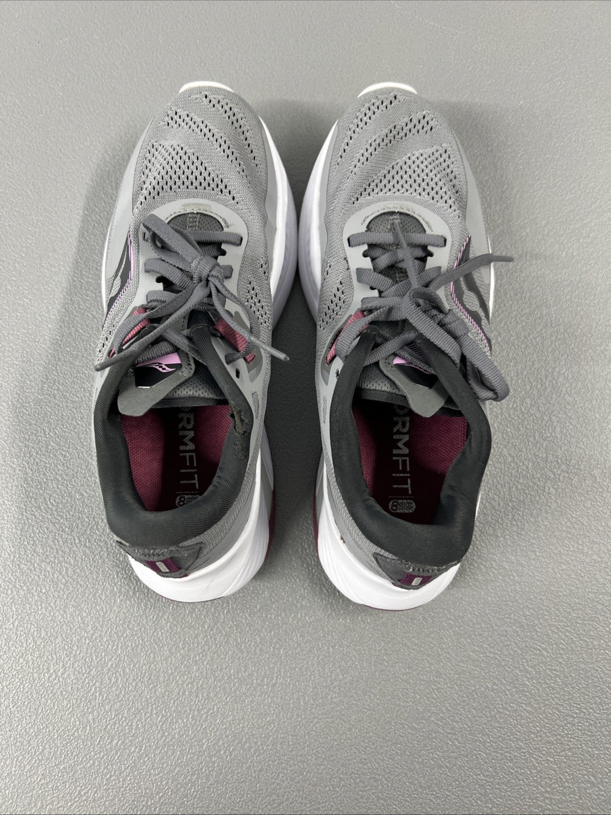 Size 6.5- Saucony Guide 14 Alloy Cherry (Wmns)