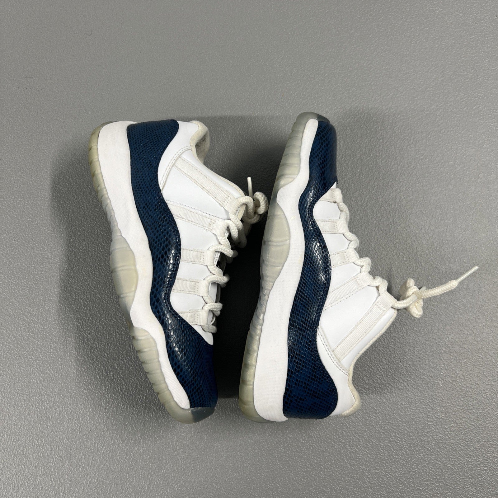 Size 6Y - Jordan 11 Retro Low GS 'Navy Snakeskin' 2019