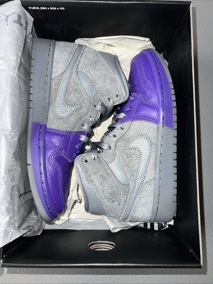 Size 5 - Jordan 1 Mid Sheila Rashid Wmns
