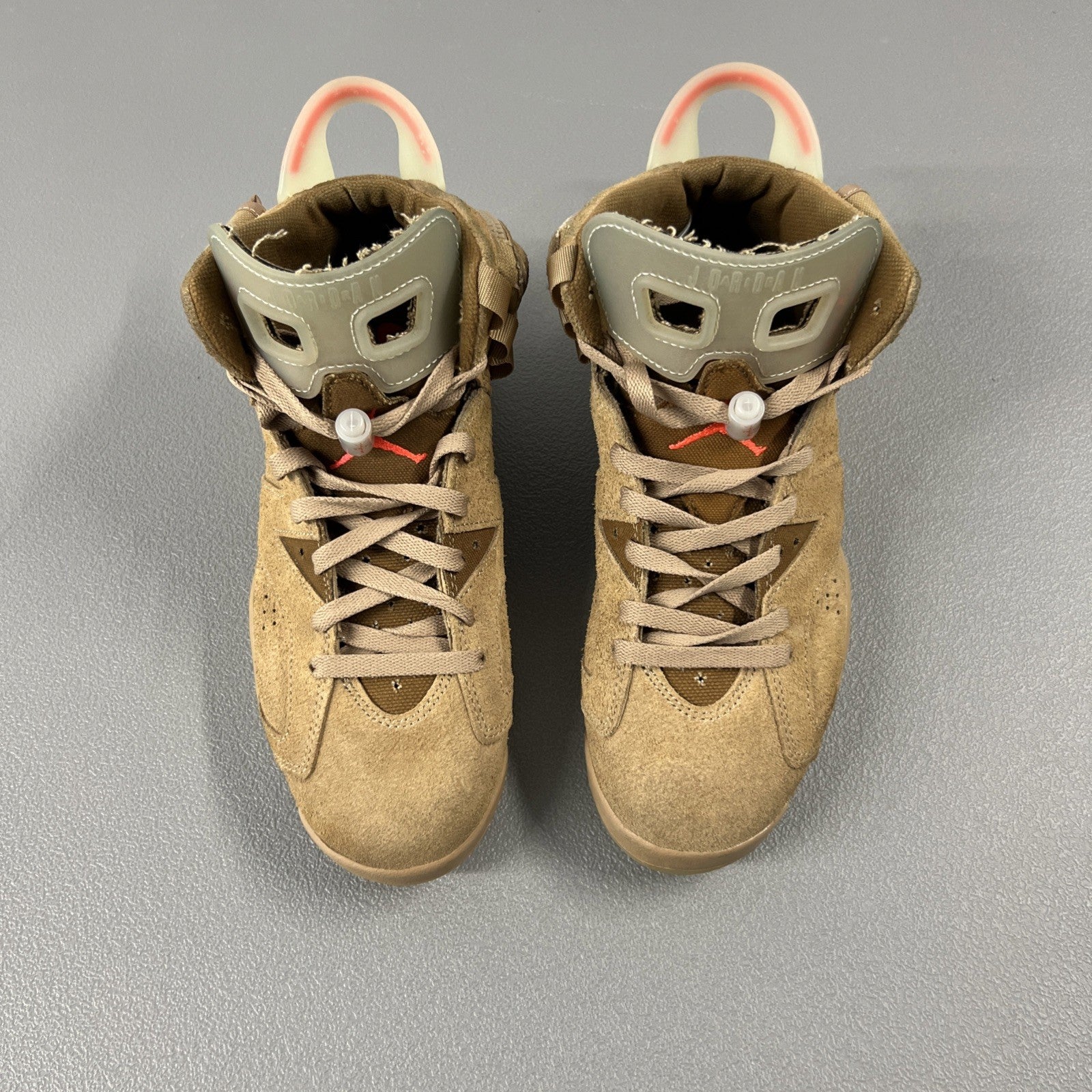 Size 8 Men’s or 9.5 Wmns Air Jordan 6 Retro Travis Scott ‘British Khaki’