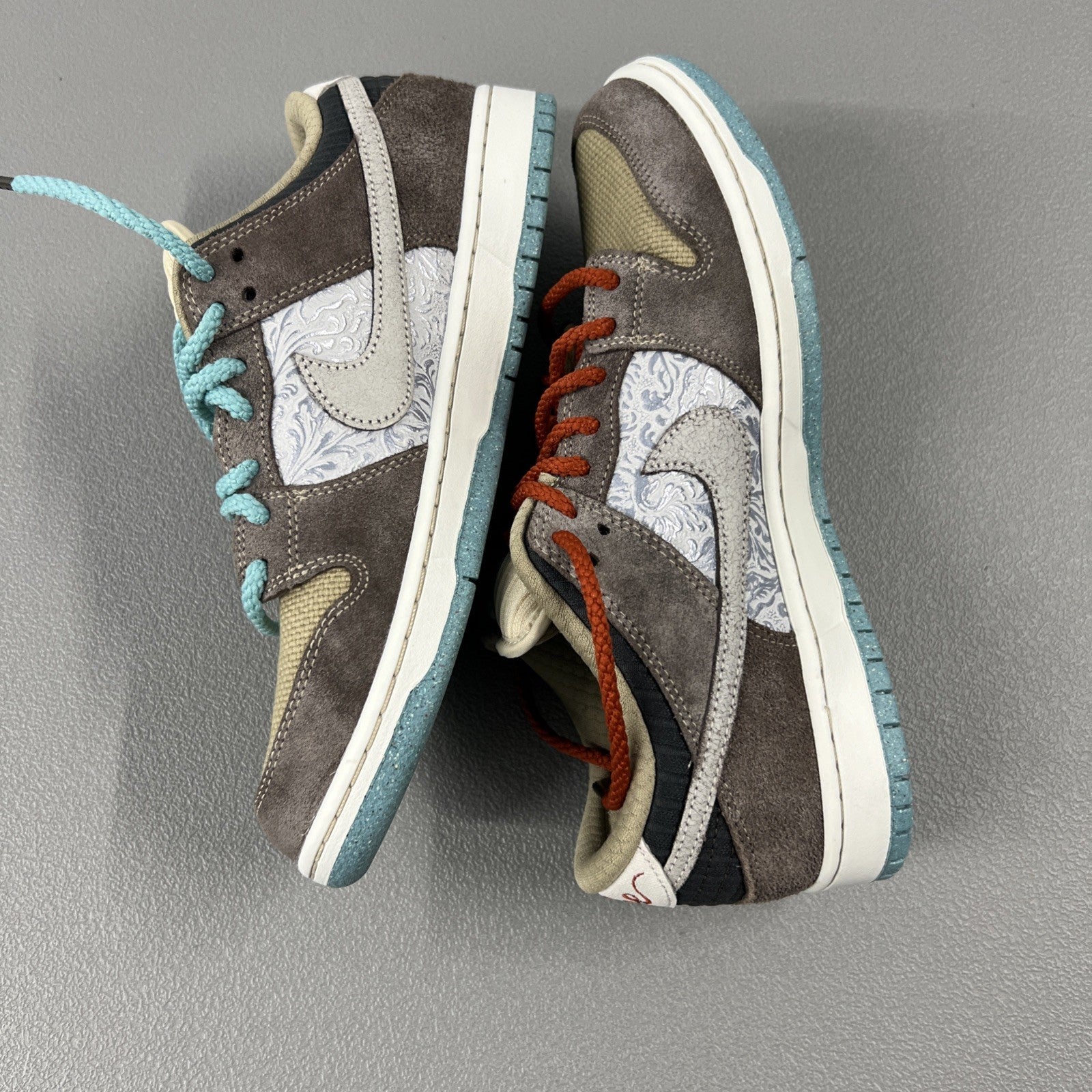 Size 9.5 - Nike Dunk SB Low Men’s ‘Big Money Savings’