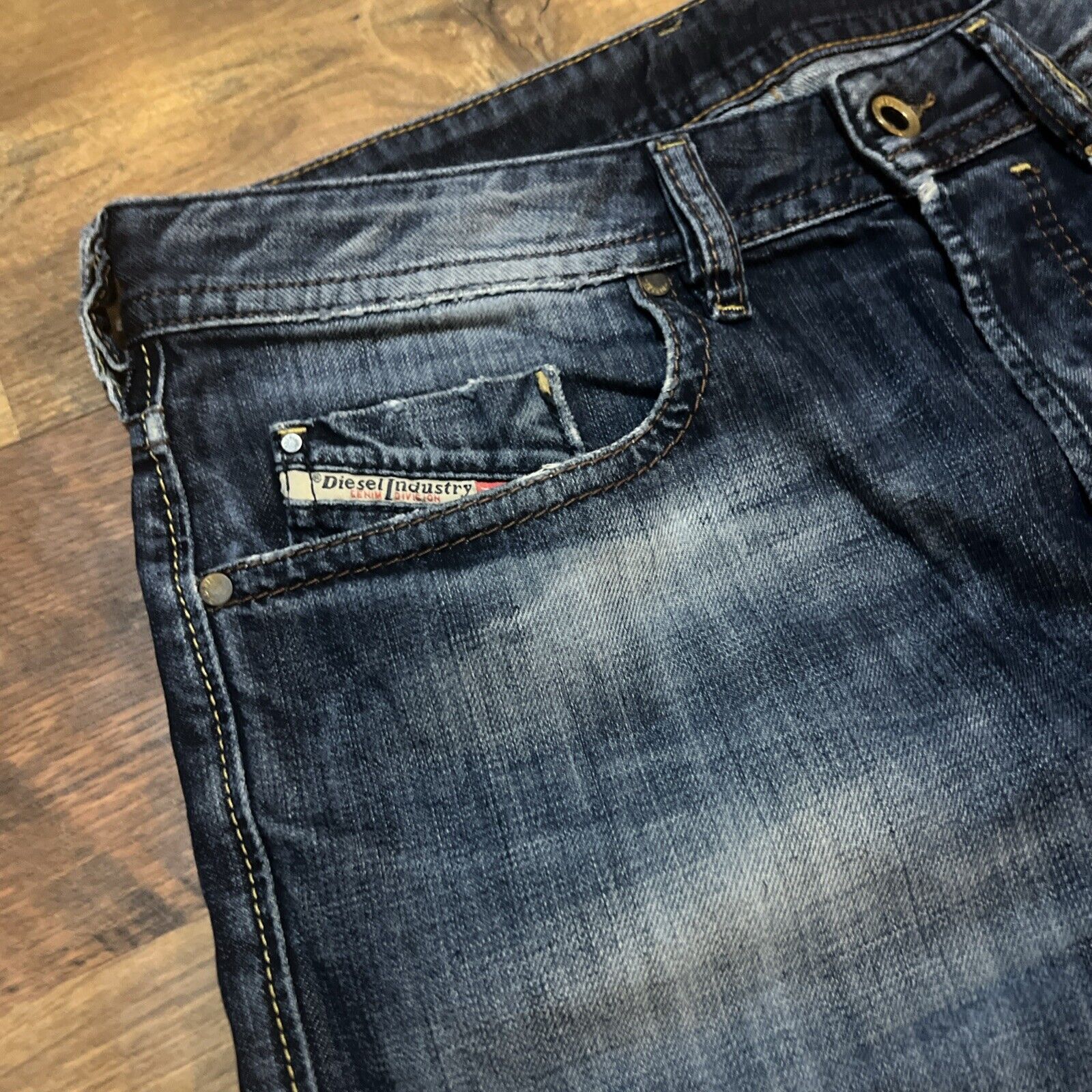 Diesel Buster Regular Slim Tapered Mens Jeans-30/32