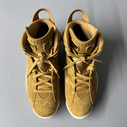 Size 10.5 - Air Jordan 6 Retro        Wheat 🌾