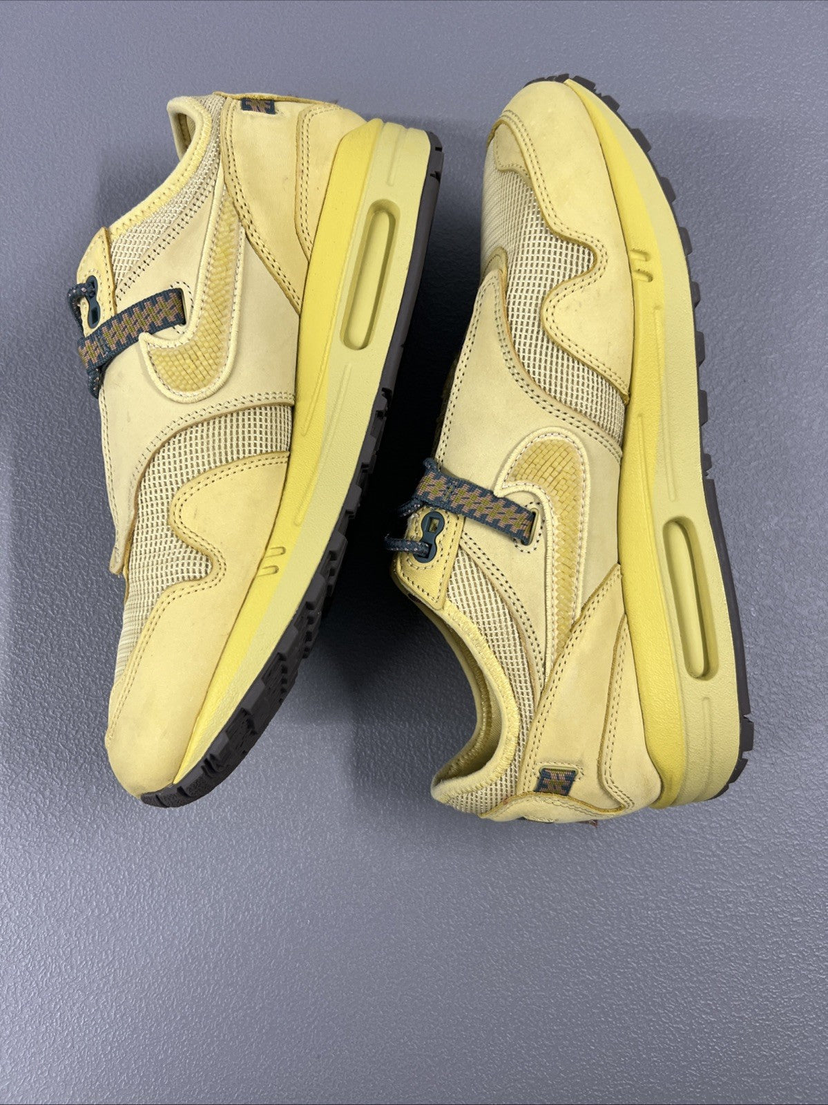 Size 9.5 - Nike Air Max 1 x Travis Scott Saturn Gold