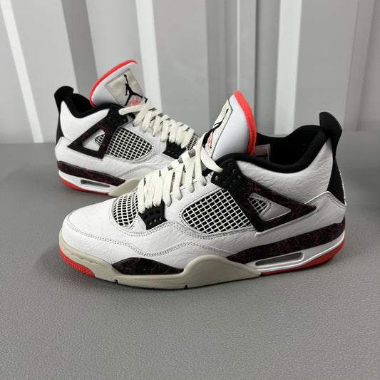 Size 11 - Jordan 4 Retro ‘Flight Nostalgia’