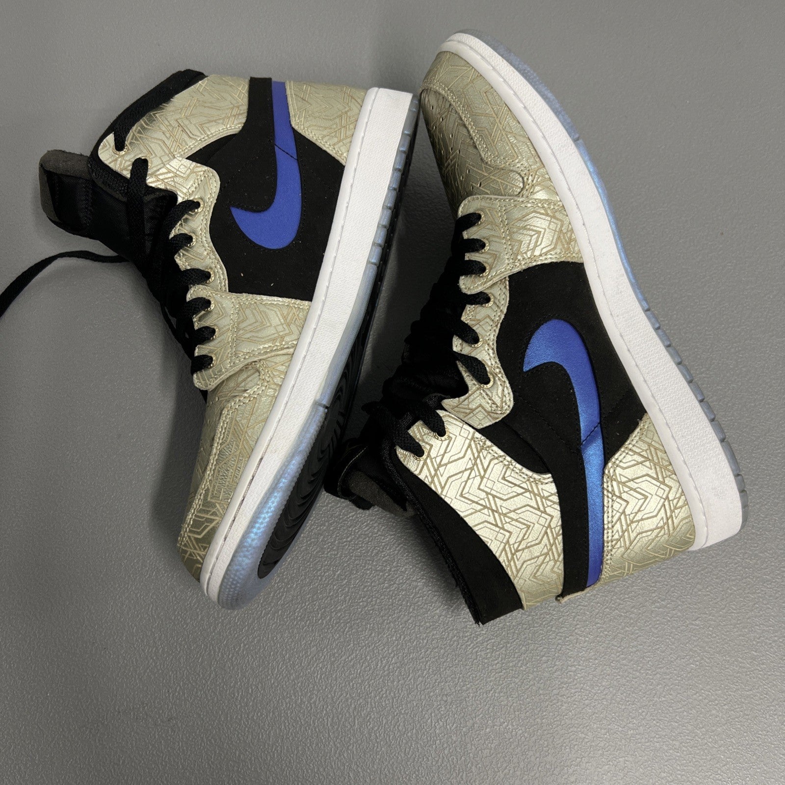 Size 12.5 - Air Jordan 1 Zoom Air CMFT Men’s ‘Gold Laser’