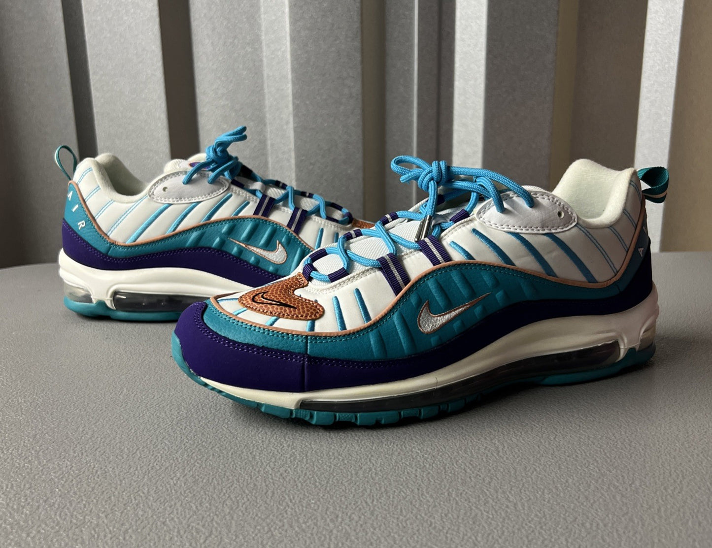 Size 11.5 - Nike Air Max 98 ‘Hornets’ Spirit Teal