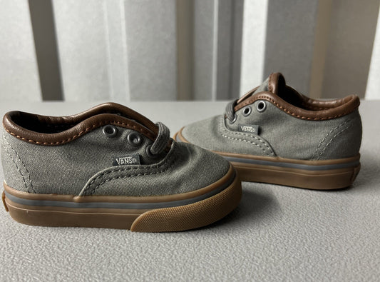 Size 4 -  Vans Authentic Castlerock Classic Gum (Toddler)