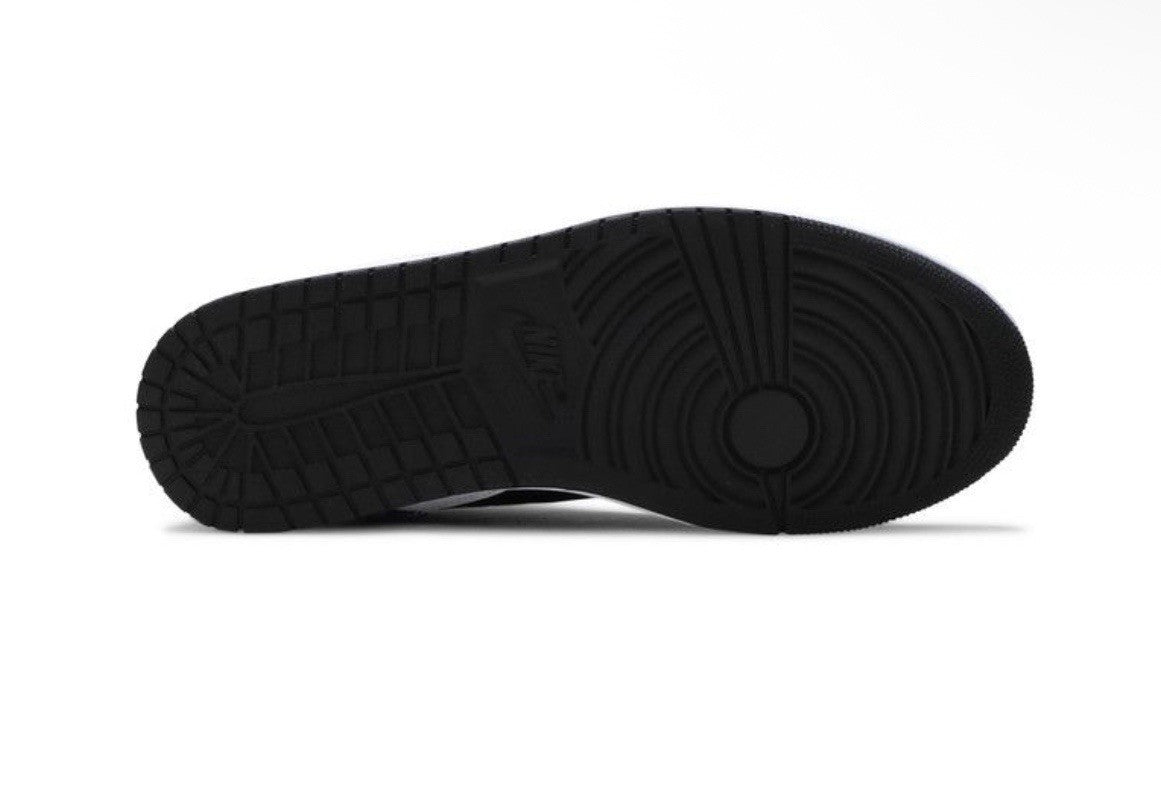 Size 8.5 - Air Jordan Fadeaway 'Black White' AO1329-035