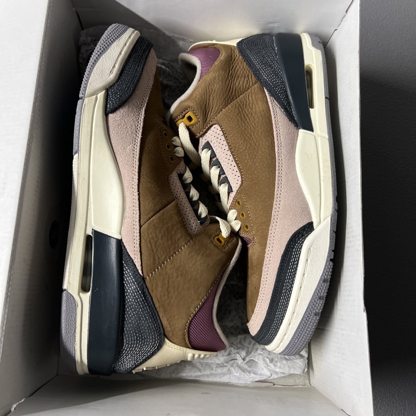 Size 8.5 Men’s or 10 Wmns- Jordan 3 Retro ‘Winterized Archaeo Brown’