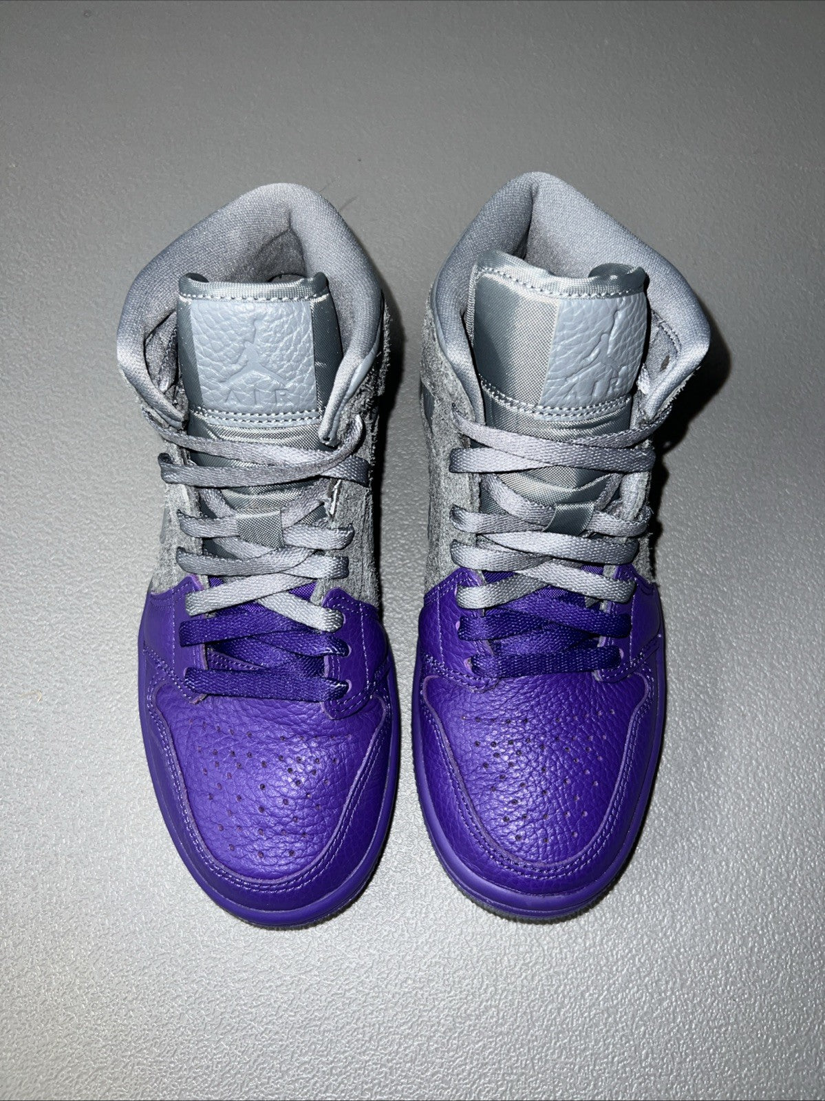 Size 5 - Jordan 1 Mid Sheila Rashid Wmns