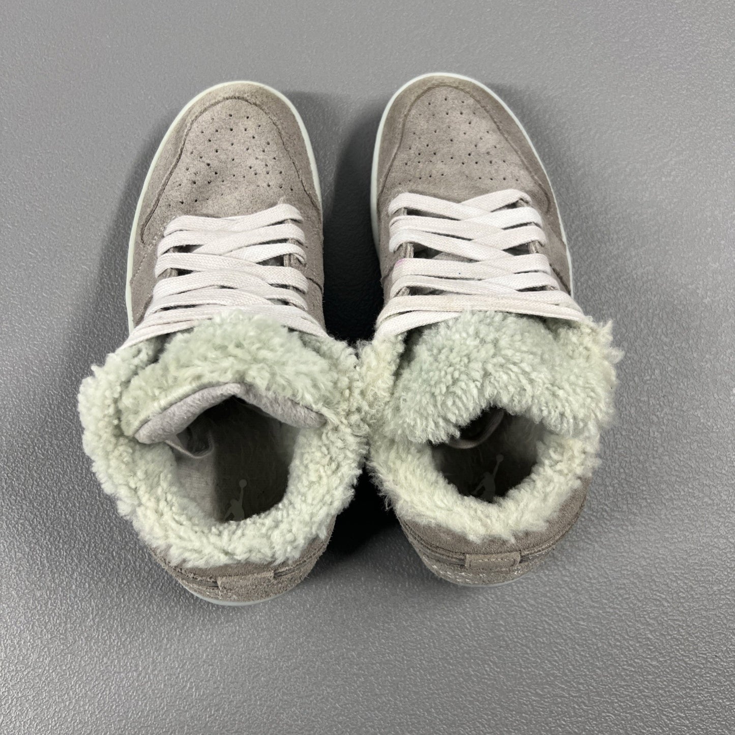 Size 8 - Jordan Wmns Air Jordan 1 Low SE 'Sherpa Fleece'