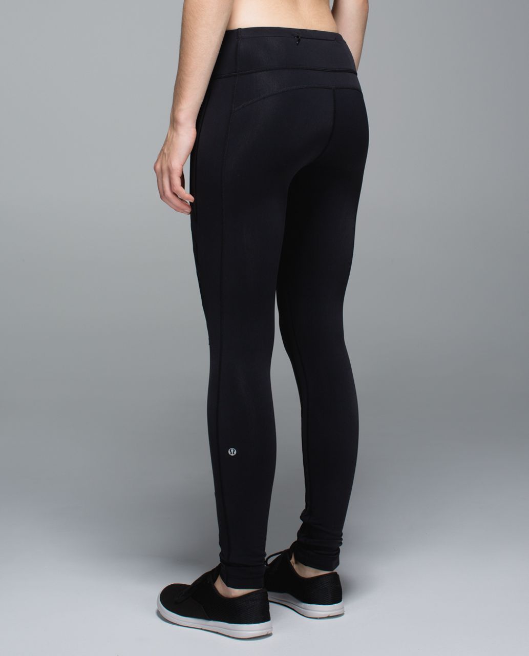 Size 8-Lululemon Black Flurry Fighter leggings