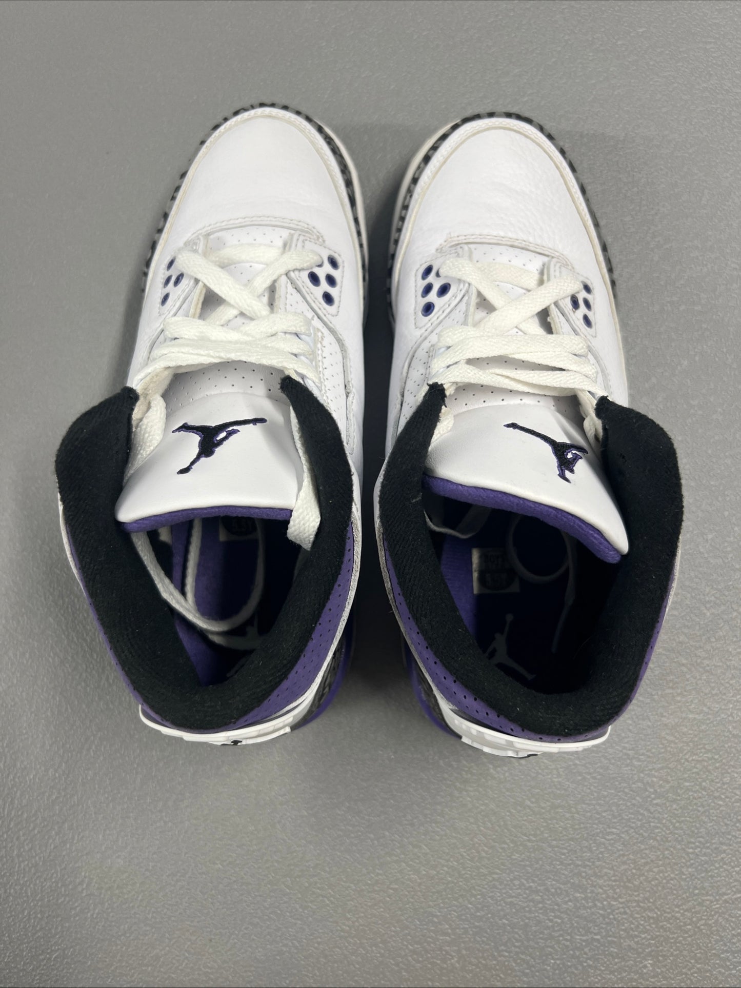 5.5Y Jordan 3 Retro Dark Iris (GS)