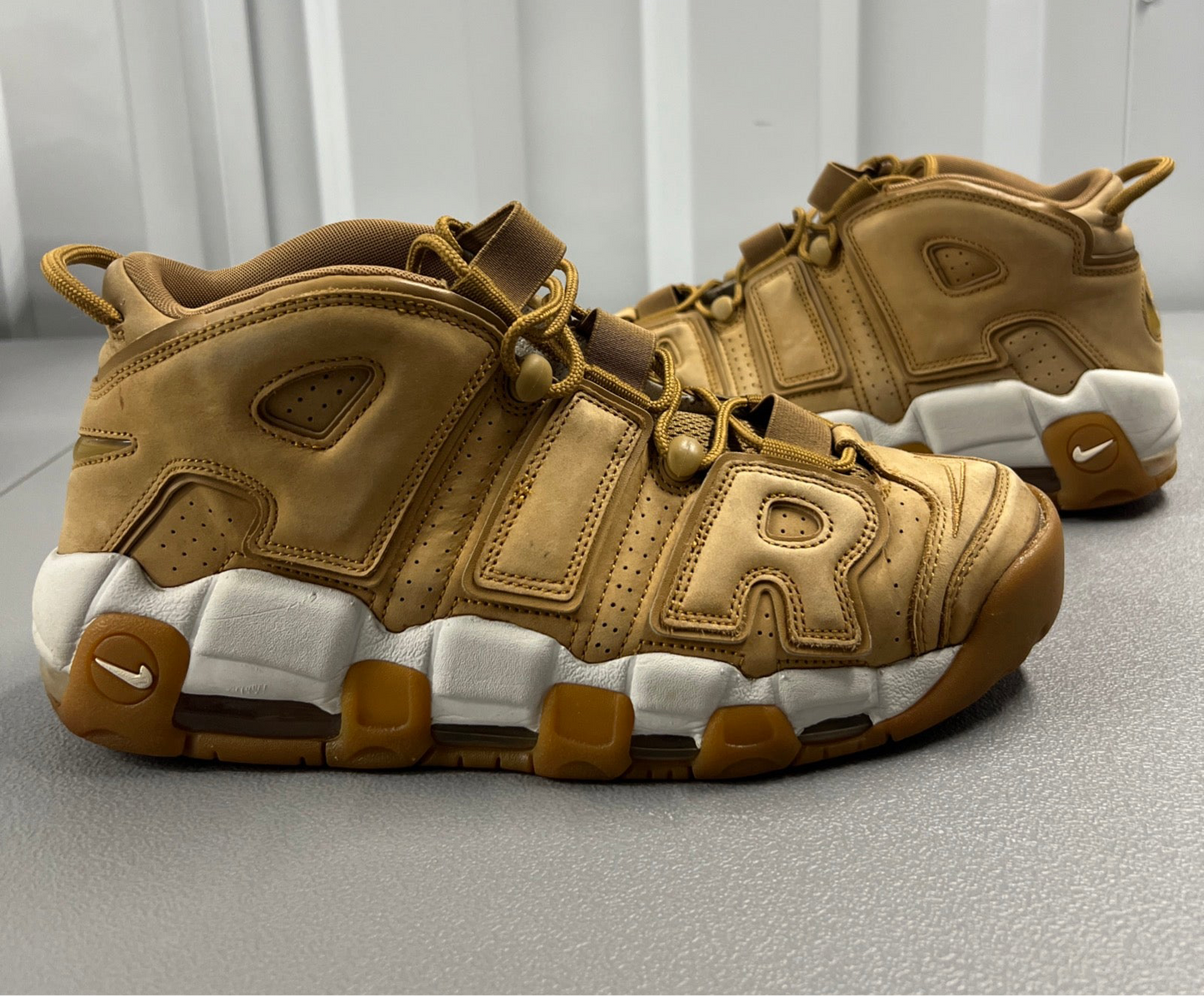 Size 11 Nike Air More Uptempo Flax (Mens)