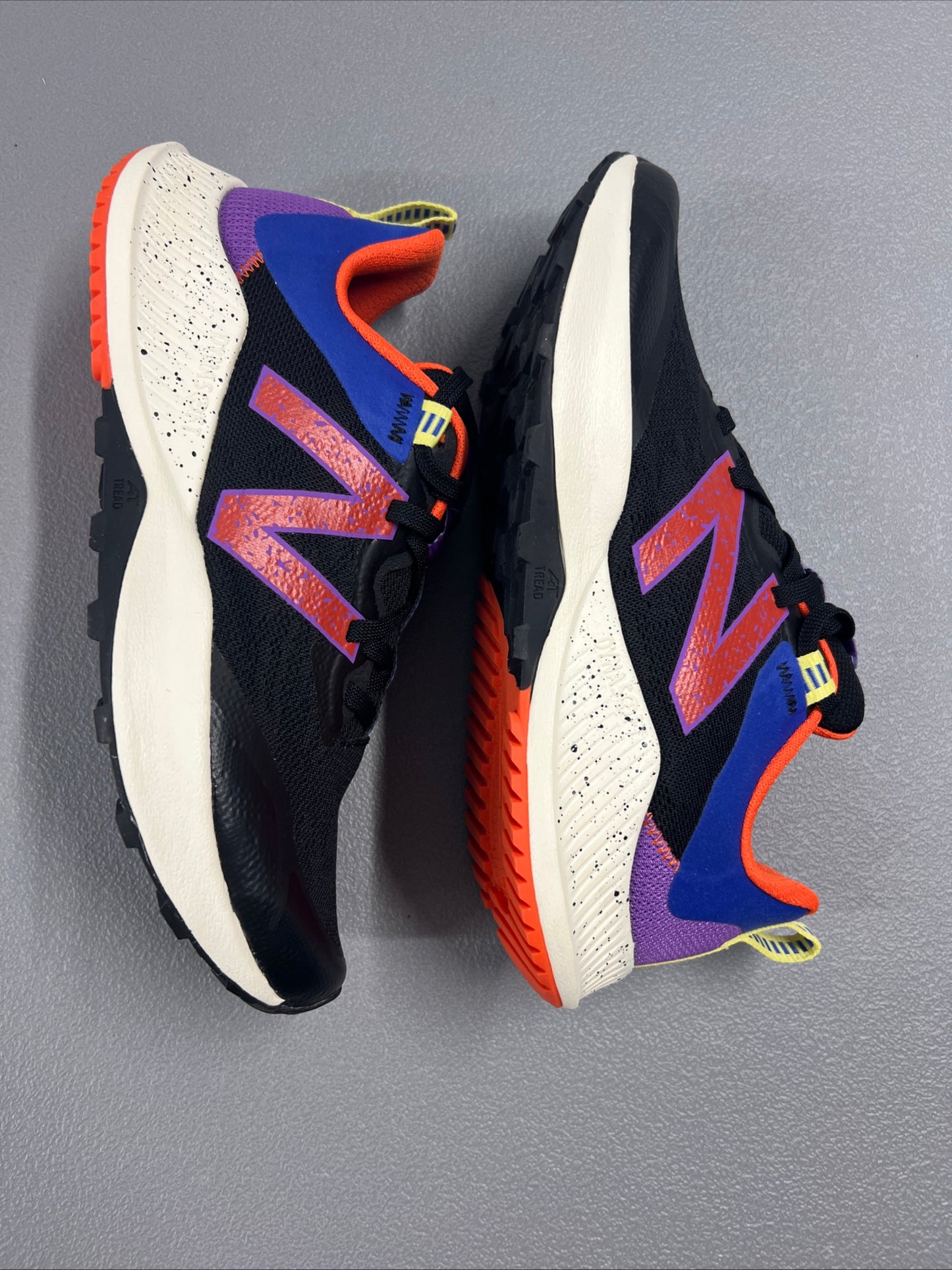 Size 9.5- New Balance DynaSoft Nitrel v4 Black Orange Purple W