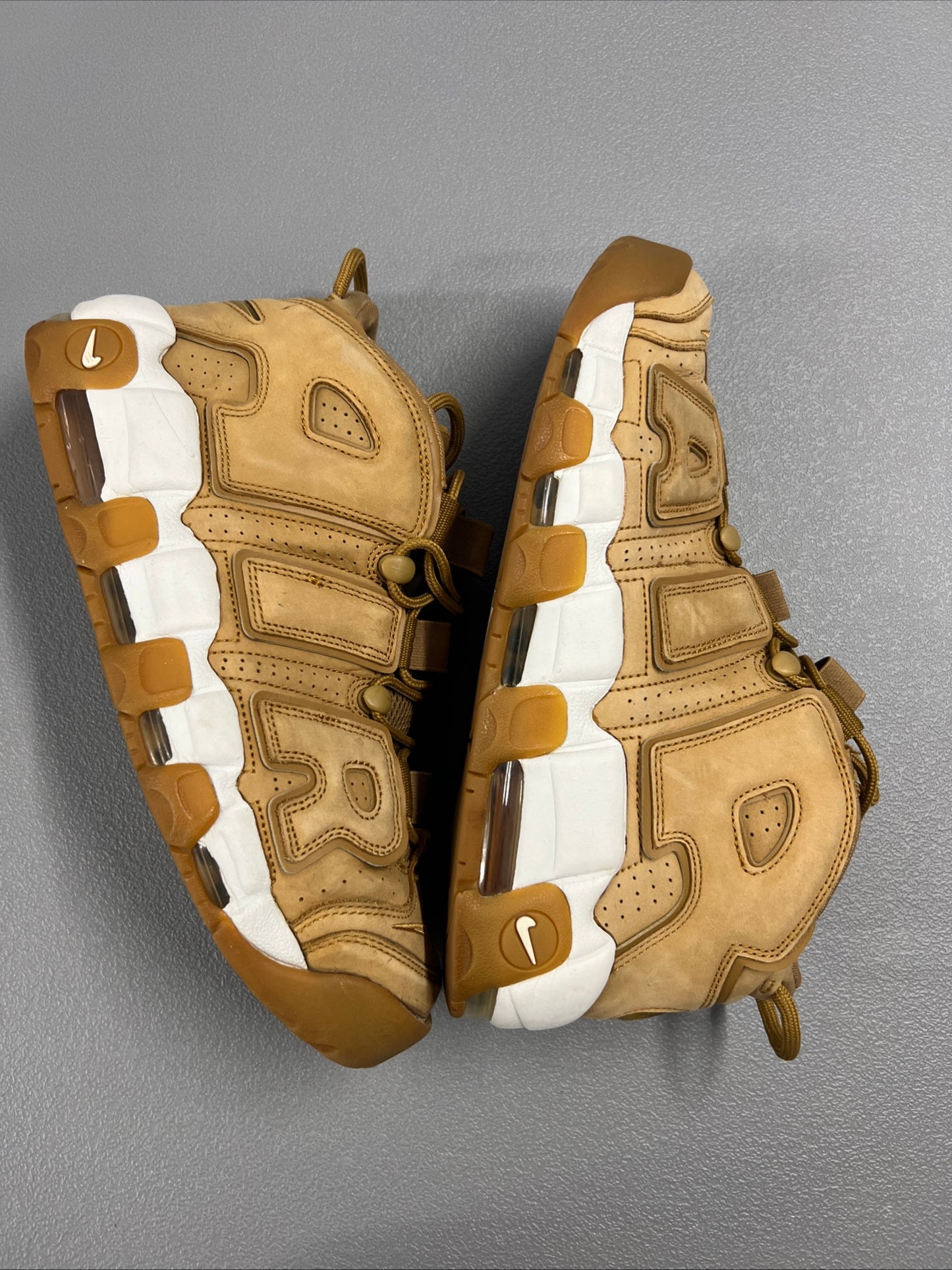 Size 11 Nike Air More Uptempo Flax (Mens)