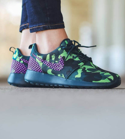Size 7.5 - Nike Roshe One Midnight Turquoise Washed Teal W
